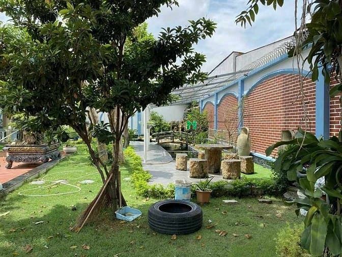 Hình ảnh Giảm 4 tỷ , Biệt Thự vườn , 1300m2 , 2 tầng , Siêu đẹp Siêu Vip