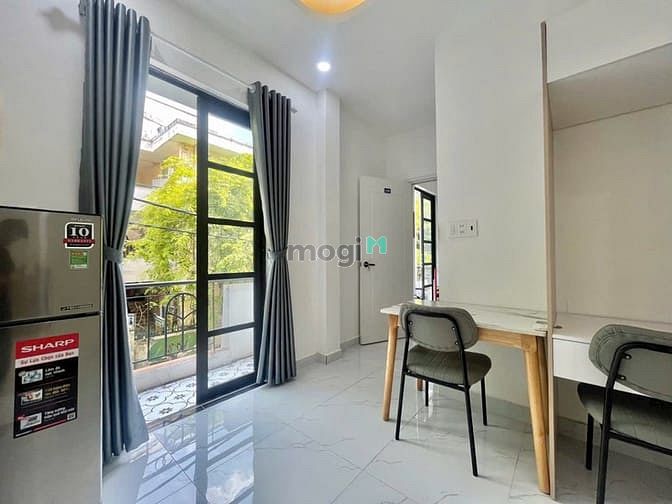 Hình ảnh Phòng Ban công,xa bếp - Bùi Đình Tuý, Bình Thạnh gần Đh Văn Lang,Q1,Q2