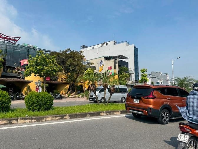 Hình ảnh Nhô 20 tỷ có lô đất mặt phố Hồng Tiến kéo dài đường 40m, Kinh doanh