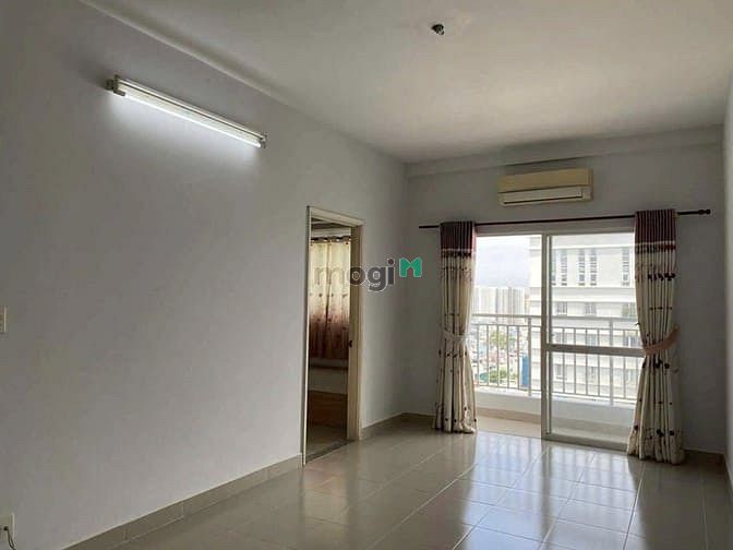 Hình ảnh Chung cư Hoa Sen, Lạc Long Quân,Q11: 65m2, 2p ngủ,9tr/th