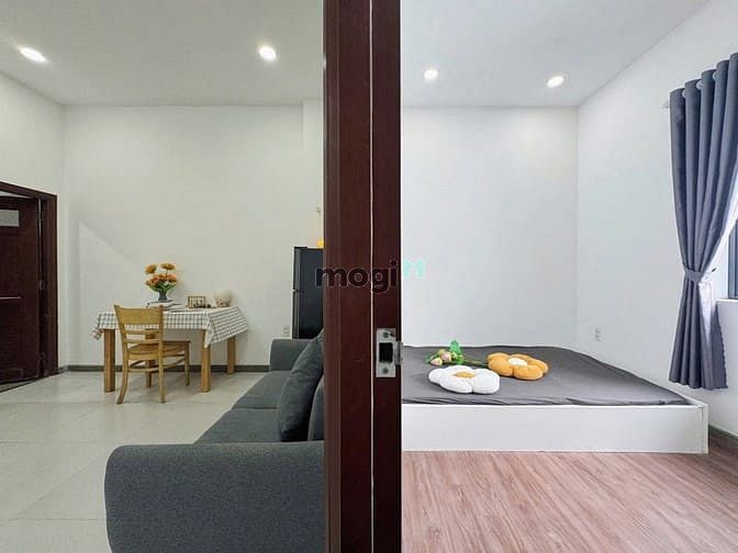 Hình ảnh Căn Hộ 1PN Tách Bếp 35m2 Mặt Tiền Âu Cơ Full Nội Thất