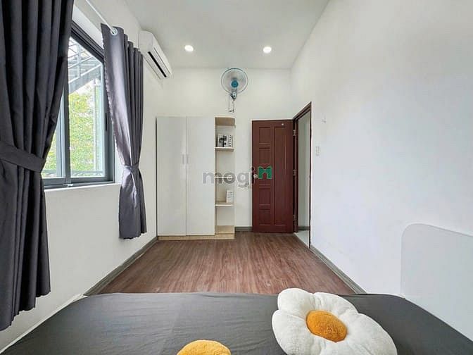 Hình ảnh Căn Hộ 1PN Tách Bếp 35m2 Mặt Tiền Âu Cơ Full Nội Thất