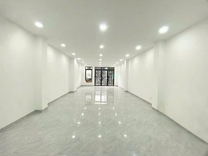Hình ảnh Cho thuê nhà nguyên căn đường Lê Văn Sỹ, Quạn 3
