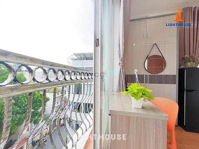 Hình ảnh Mb6623 nạp rút nhanh chóng Studio ban công thoáng kê bên nhà ga T3 sân bay Tân Sơn Nhất