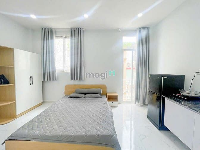 Hình ảnh Căn Hộ Studio Balcony Cao cấp gần Ngã 6 Cộng Hòa