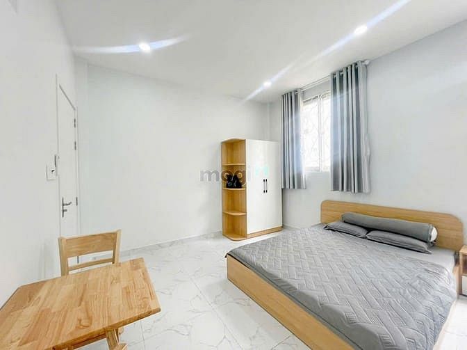 Hình ảnh Căn Hộ Studio Balcony Cao cấp gần Ngã 6 Cộng Hòa