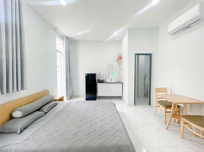 Hình ảnh Căn Hộ Studio Balcony Cao cấp gần Ngã 6 Cộng Hòa
