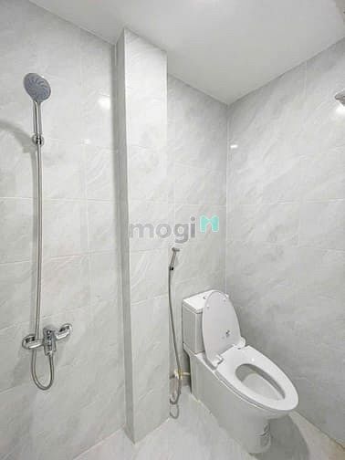 Hình ảnh Căn Hộ Studio Balcony Cao cấp gần Ngã 6 Cộng Hòa
