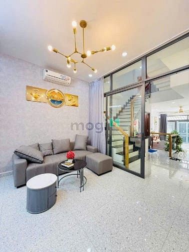 Hình ảnh SIÊU PHẨM 4 TẦNG LUNG LINH – Fun Nội Thất Cao Cấp –Hẻm Xe Hơi –