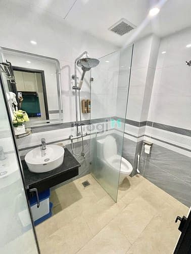 Hình ảnh Hồ Tây Mới Tinh 30m2 Full Đồ Thoáng Sáng Giá Tốt Ở Ngay