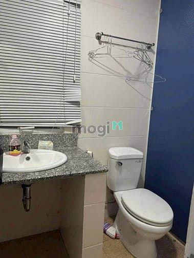 Hình ảnh Chung cư Miếu Nổi, Vũ Huy Tân, BT: 72m2, 2p ngủ có ban công, 12tr/th