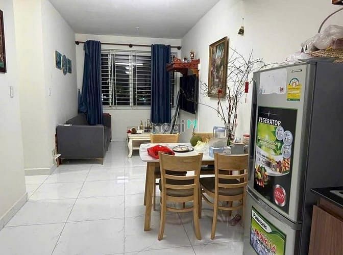 Hình ảnh Chung cư Miếu Nổi, Vũ Huy Tân, BT: 72m2, 2p ngủ có ban công, 12tr/th