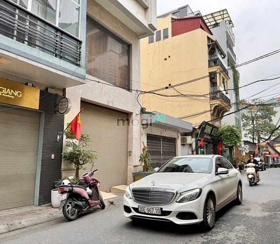 Hình ảnh Bán đất Ngõ 158 nguyễn sơn, 2 Oto tránh, DT 70m2 - 16 tỷ