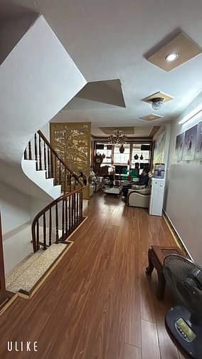 Hình ảnh Nhà 4 tầng x 39m2 Ngọc Hồi, ngõ ô tô, giá 7.5 tỷ