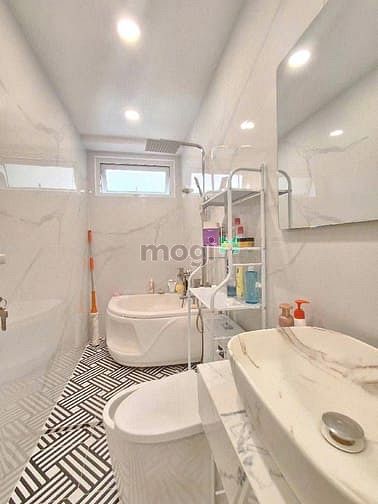 Hình ảnh Biệt Thự Mini Cao Cấp - Hẻm Rộng Huỳnh Tấn Phát Q7