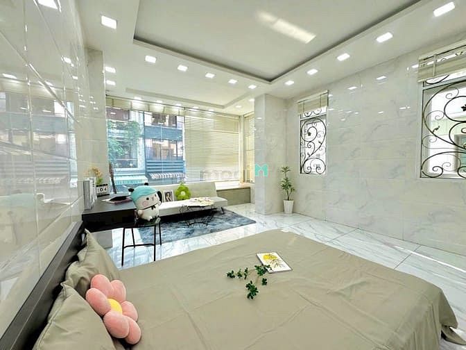 Hình ảnh Cho thuê Phòng cửa sổ trời lớn, xa bếp - Đặng Thuỳ Trâm gần Văn Lang
