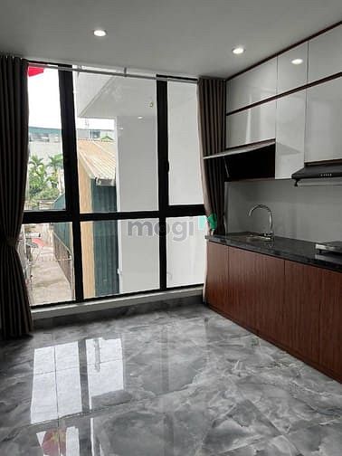Hình ảnh Toà nhà 120m- 6 Tầng+25p cho Thuê -Cạnh HVNN Trâu Quỳ _MỚI Hoàn Thiện