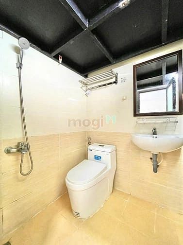 Hình ảnh Gác lửng tiện lợi, ban công thoáng, an ninh phố ẩm thực Phan Xích Long