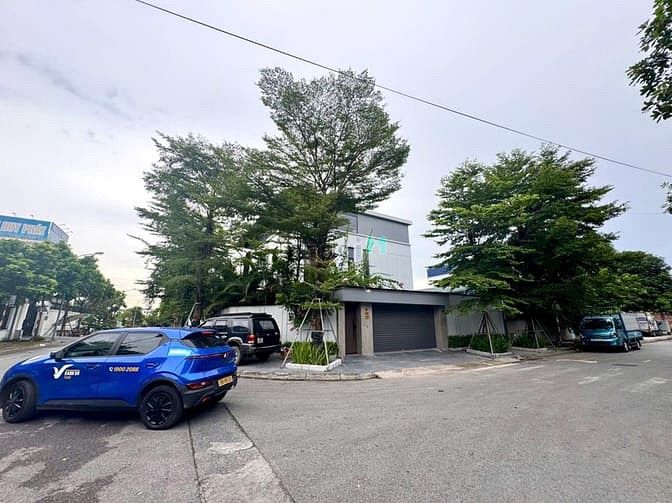 Hình ảnh Lô đất 400m2 - MT 16.5m - Nhỉnh 15 tỷ Sát Vin, Vỉa hè 3 oto tránh