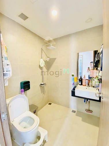 Hình ảnh Galaxy 9 68m2,2pn full nthat chỉ 6ty250tr sổ hồng riêng