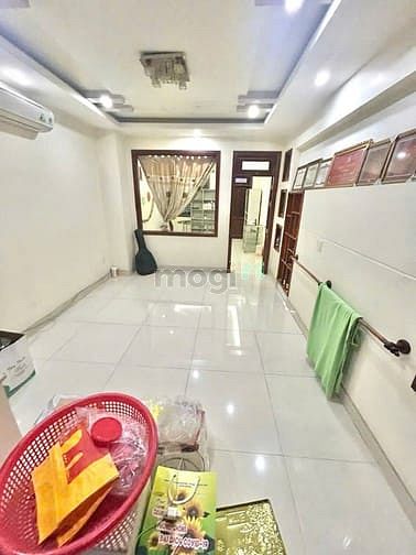 Hình ảnh Nhà 4x25 3 lầu 5 phòng đường 12m , số 413 Lê Văn Quới