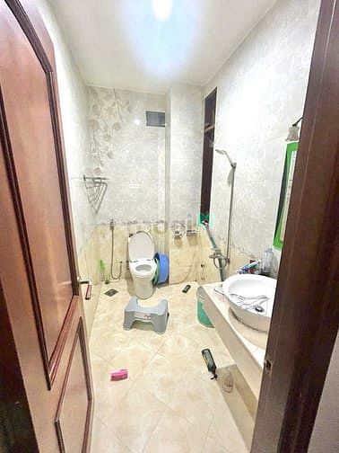 Hình ảnh Nhà 4x25 3 lầu 5 phòng đường 12m , số 413 Lê Văn Quới