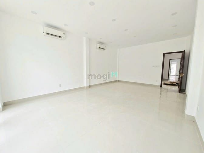 Hình ảnh Cho thuê nhà nguyên căn QUận 10