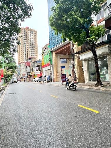 Hình ảnh Mặt Phố-7 tầng thang máy thông sàn-làm văn phòng hết nước chấm