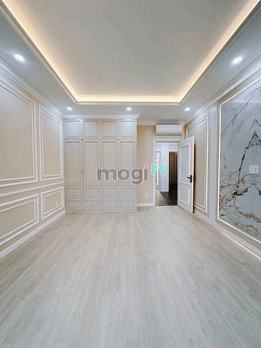 Hình ảnh Cho thuê nhà nguyên căn Quận 1