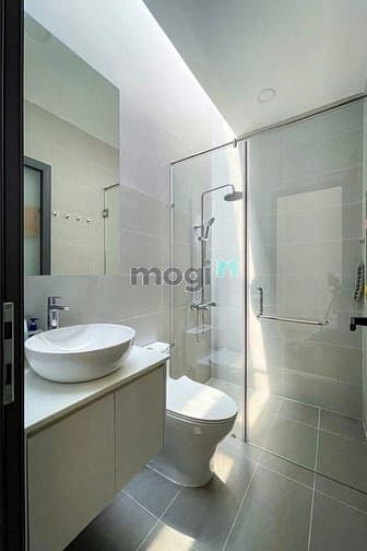 Hình ảnh NHÀ MỚI SIÊU HIẾM -  33C Thăng Long , P.4, Q.Tân Bình