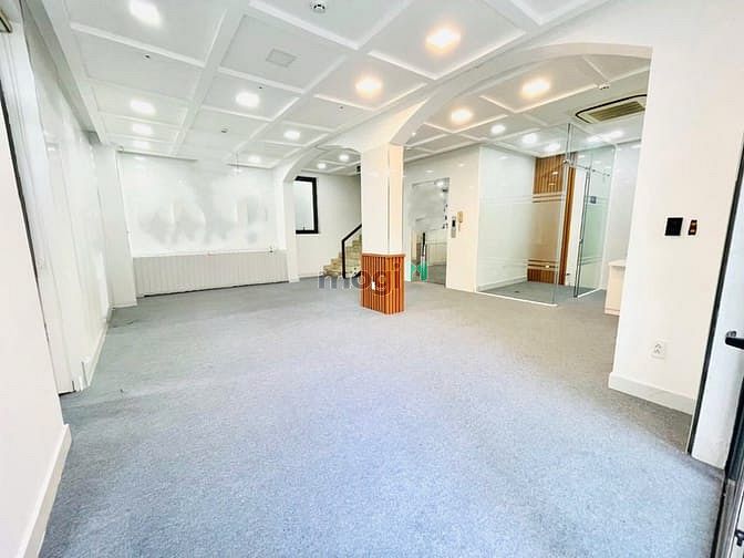 Hình ảnh Đặc Biệt Siêu Phẩm Mặt Tiền 28 Đường Số 4 Hà Đô Centrosa, Quận 10