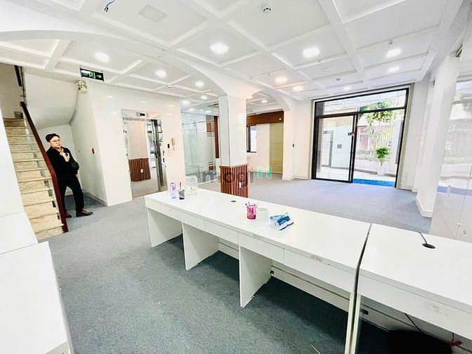 Hình ảnh Đặc Biệt Siêu Phẩm Mặt Tiền 28 Đường Số 4 Hà Đô Centrosa, Quận 10
