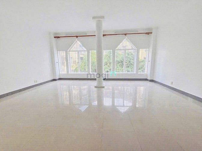Hình ảnh SIÊU PHẨM TRỐNG SUỐT Thành Thái, Phường 12, Quận 10.
