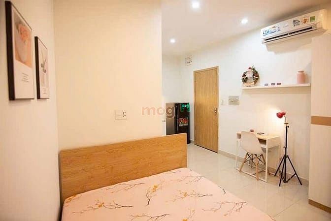 Hình ảnh Studio full nội thất an ninh thang máy gần Phan Xích Long giá chỉ 5tr3