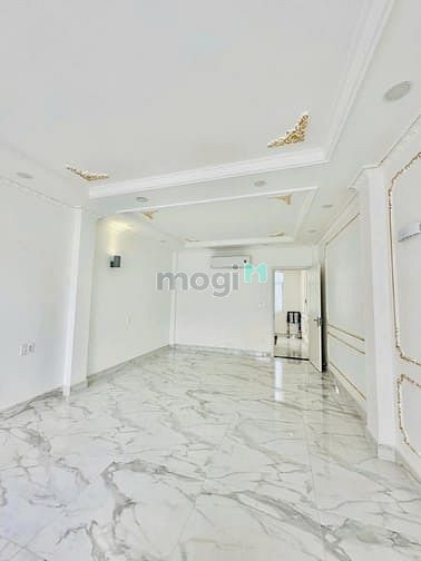 Hình ảnh SIÊU PHẨM MT 42C Đồng Xoài, P.13, Q.Tân Bình - DTSD 360m2 - 3 Tầng
