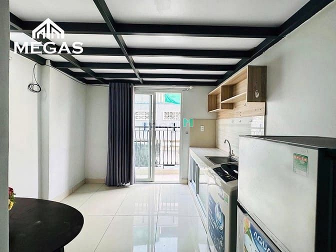Hình ảnh CHDV Duplex bancon, cửa sổ cho TÂN SINH VIÊN tại quận 7- Gần UFM, TDT,