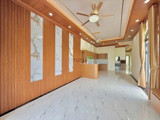 Hình ảnh Nhà cấp 4, SHR, đẹp lung linh, 220,8m2, Xã Tân Thạnh Đông, 1 tỷ 300.
