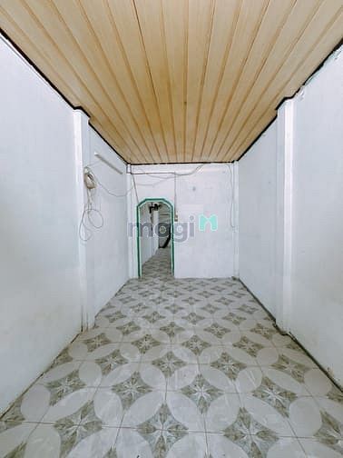 Hình ảnh Cách cầu Khánh Hội chỉ vài bước chân, mặt tiền kinh doanh, Quận 4