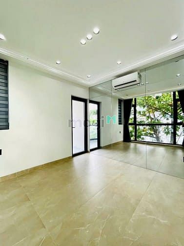 Hình ảnh NHÀ MỚI 100% !! Mặt Tiền 293B Bàu Cát , Q.Tân Bình, DTSD 400m2