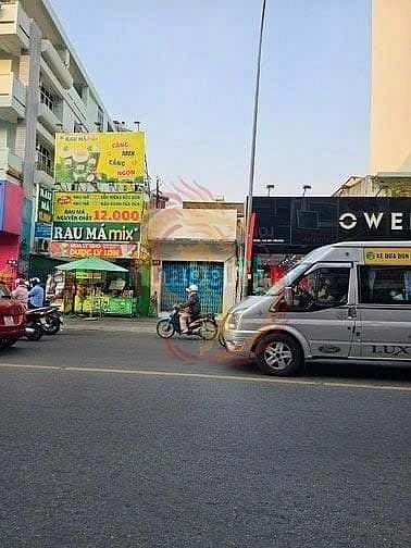 Hình ảnh Giá TỐT 50 tỷ! Bán MT Đ. Hai Bà Trưng Q1 – 6x19m – tiện xây MỚI.