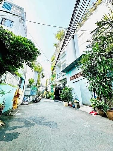 Hình ảnh Nhà bán P.11, Bình Thạnh HXH Lê Quang Định ngang 4m dài 12m trệt lầu