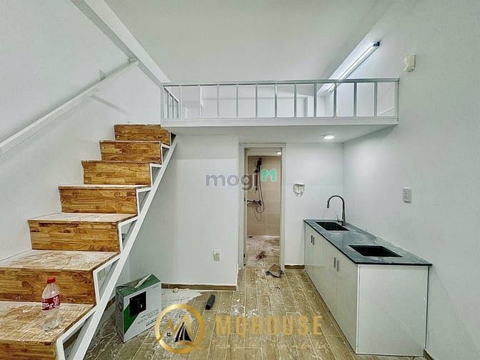 Hình ảnh Duplex thang máy, bancon gần chợ tân định, trường UEH, ISB Quận 1