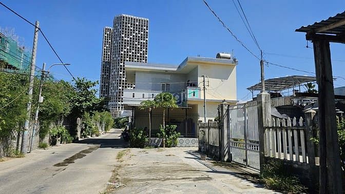 Hình ảnh Bán đất tặng nhà Kiệt đường Nguyễn Tất Thành