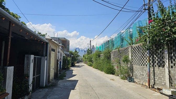 Hình ảnh Bán đất tặng nhà Kiệt đường Nguyễn Tất Thành
