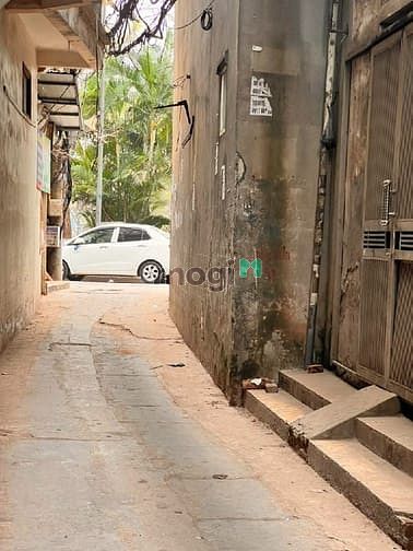 Hình ảnh Cô Liên gửi bán nhà Lê trọng tấn, Định Công Thượng. 40m2, 3 nhà ra phố