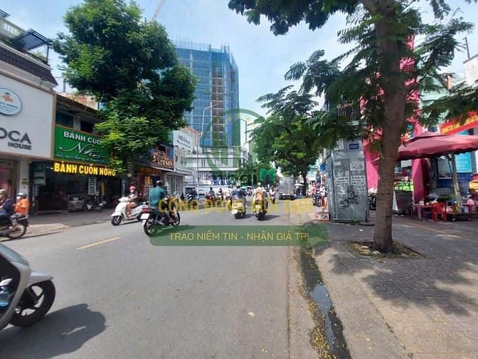 Hình ảnh 37 tỷ! Bán MT Đ. Lê Văn Sỹ, Q.3 – 4x17m – 4 tầng.