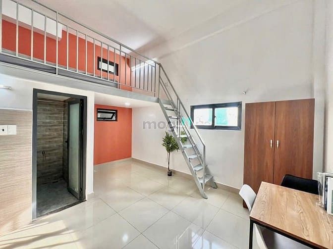 Hình ảnh Trống căn duplex cửa sổ lớn GẦN LOTTE, đại học TDT, RMIT