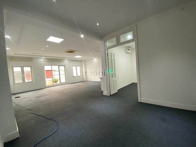 Hình ảnh Chính chủ cho thuê văn phòng 60m2 - 25m2 phố trug yên 6