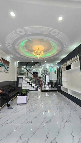 Hình ảnh Nhà mặt tiền hẻm 994 huỳnh tấn phát quận 7 – giá 5 tỷ 200 triệu (tl)