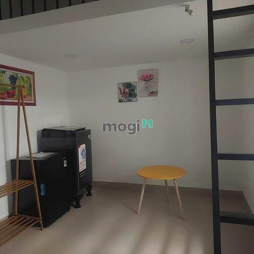 Hình ảnh Chdv 16pn , dtsd 650m2,ngang 5m, tn 100tr, dương quảng hàm sát bình